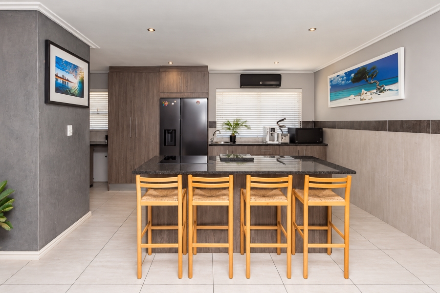 3 Bedroom Property for Sale in Plattekloof Glen Western Cape